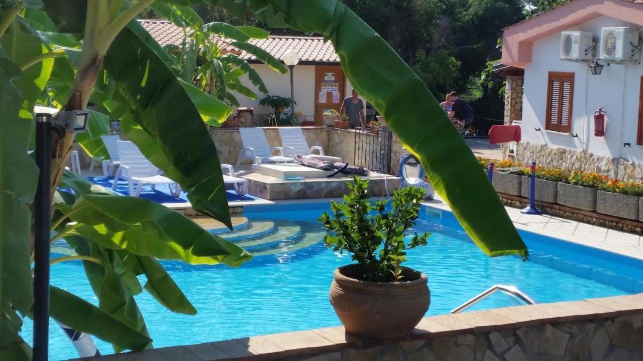 Villaggio Romaniello Marina di Camerota Bagian luar foto